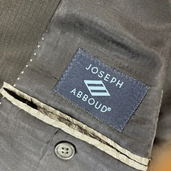 Joseph Abboud Loro Piana Wool Super 110's Black Stripe Full Suit 44S Pants 38x29